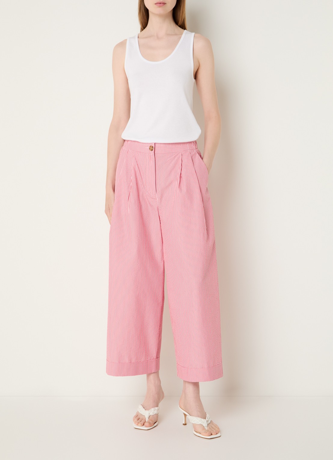 Benetton High waist wide fit cropped pantalon met steekzakken - voorkant 4 koraalroze