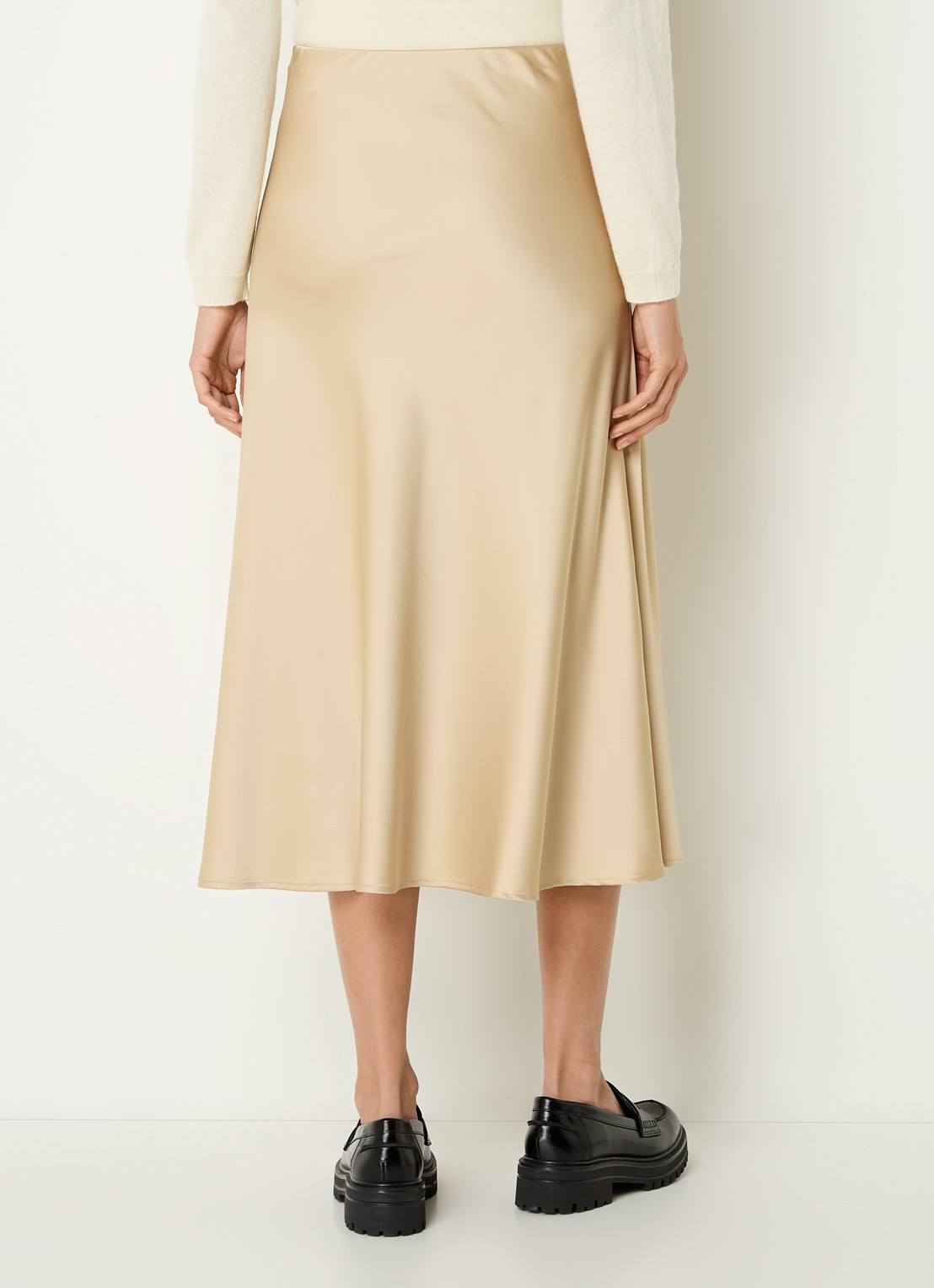 Benetton Midi rok van satijn met elastische band - achterkant 3 camel