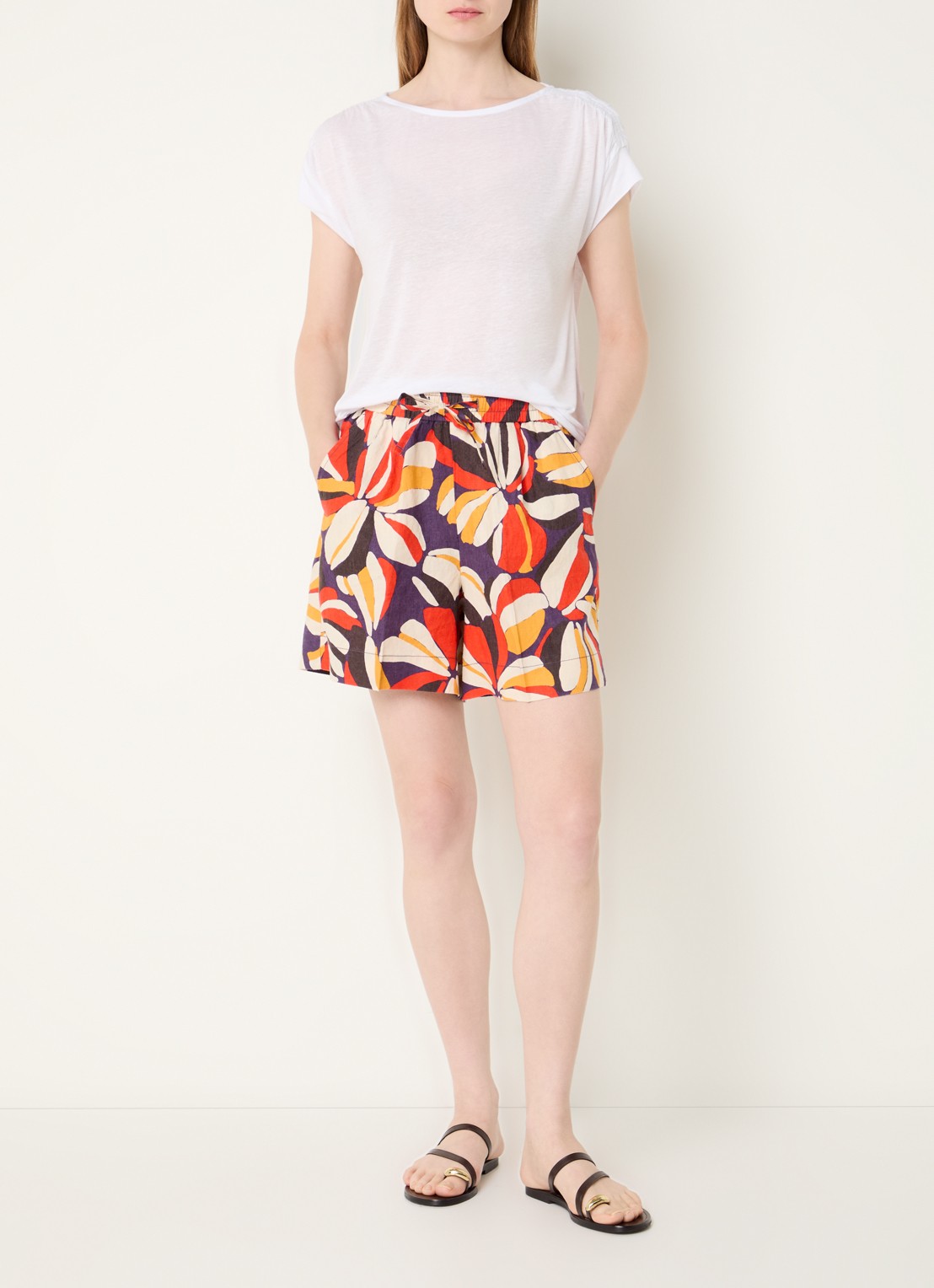 Benetton Semi-transparant T-shirt met ruches - voorkant 3 wit