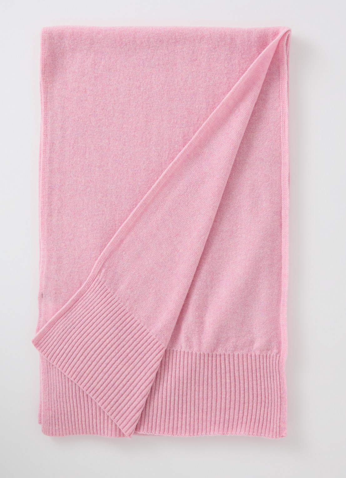 Benetton Sjaal van scheerwol 190 x 30 cm - voorkant lichtroze