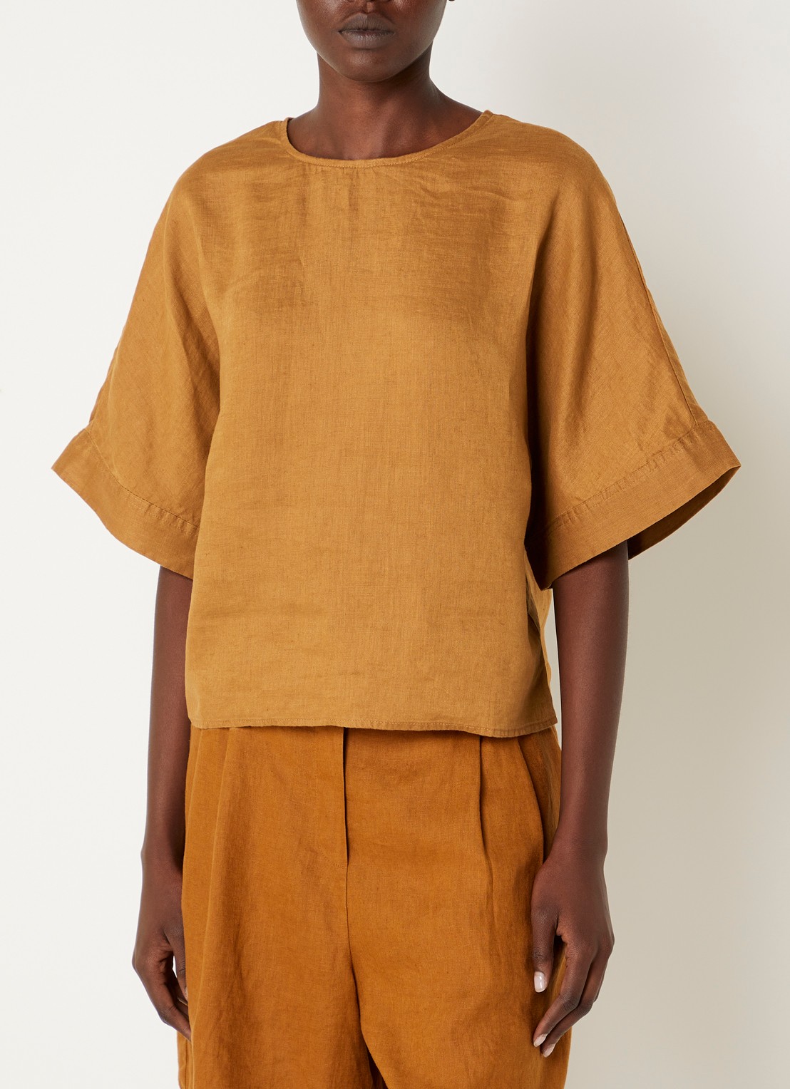 Benetton Tuniek met ronde hals - detail 2 mosterd