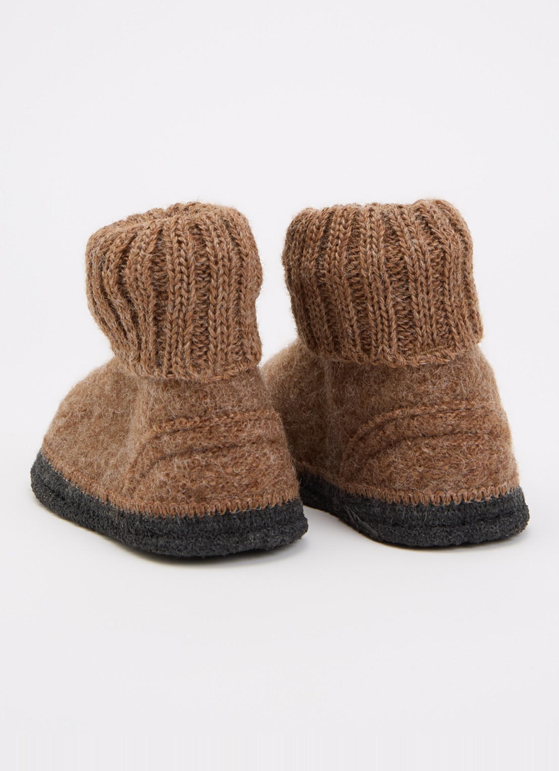 Bergstein Cozy pantoffel van wol - voorkant 2 bruin