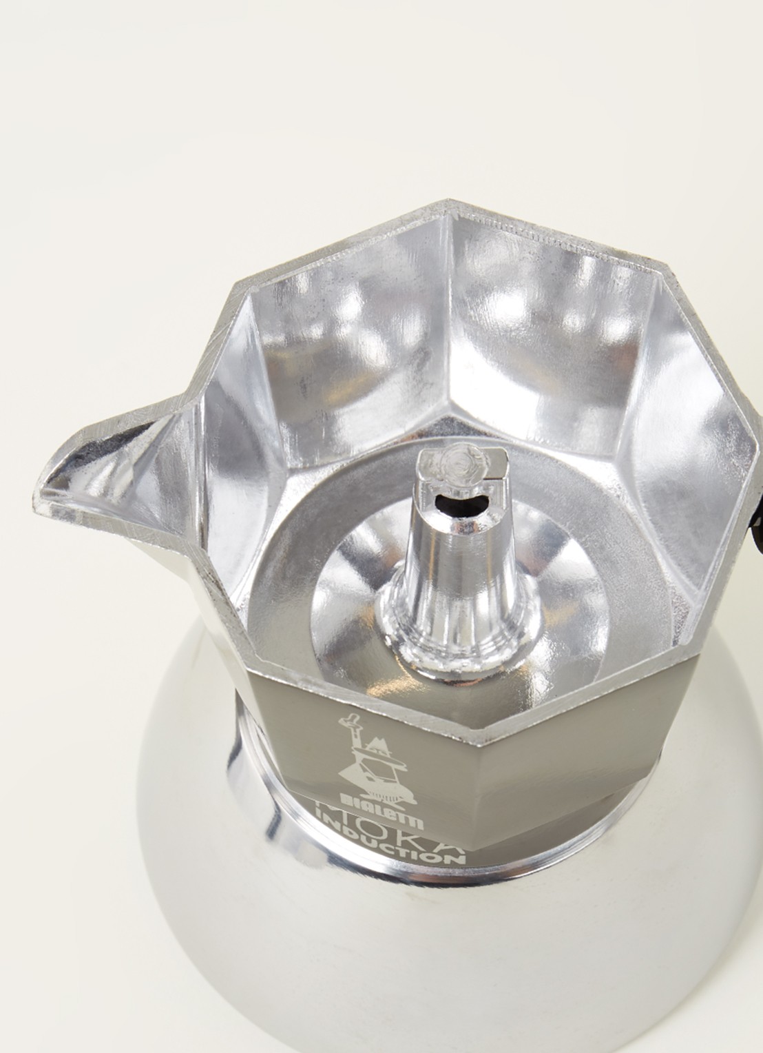 Bialetti Moka Inductie percolator 2-kops - detail 3 zwart