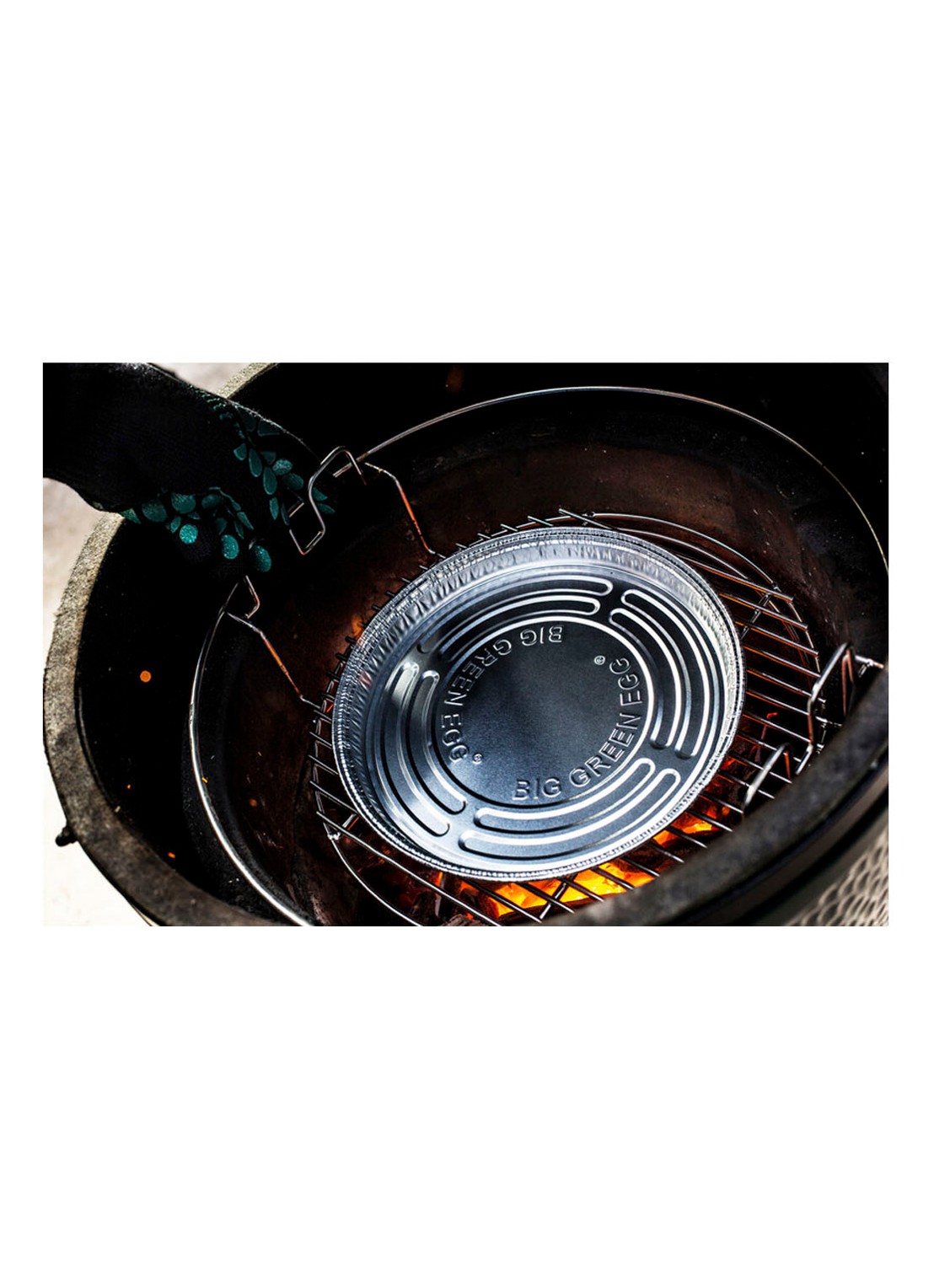 Big Green Egg Medium kamado houtskoolbarbecue met onderstel en accessoires 4-delig - detail 3 groen
