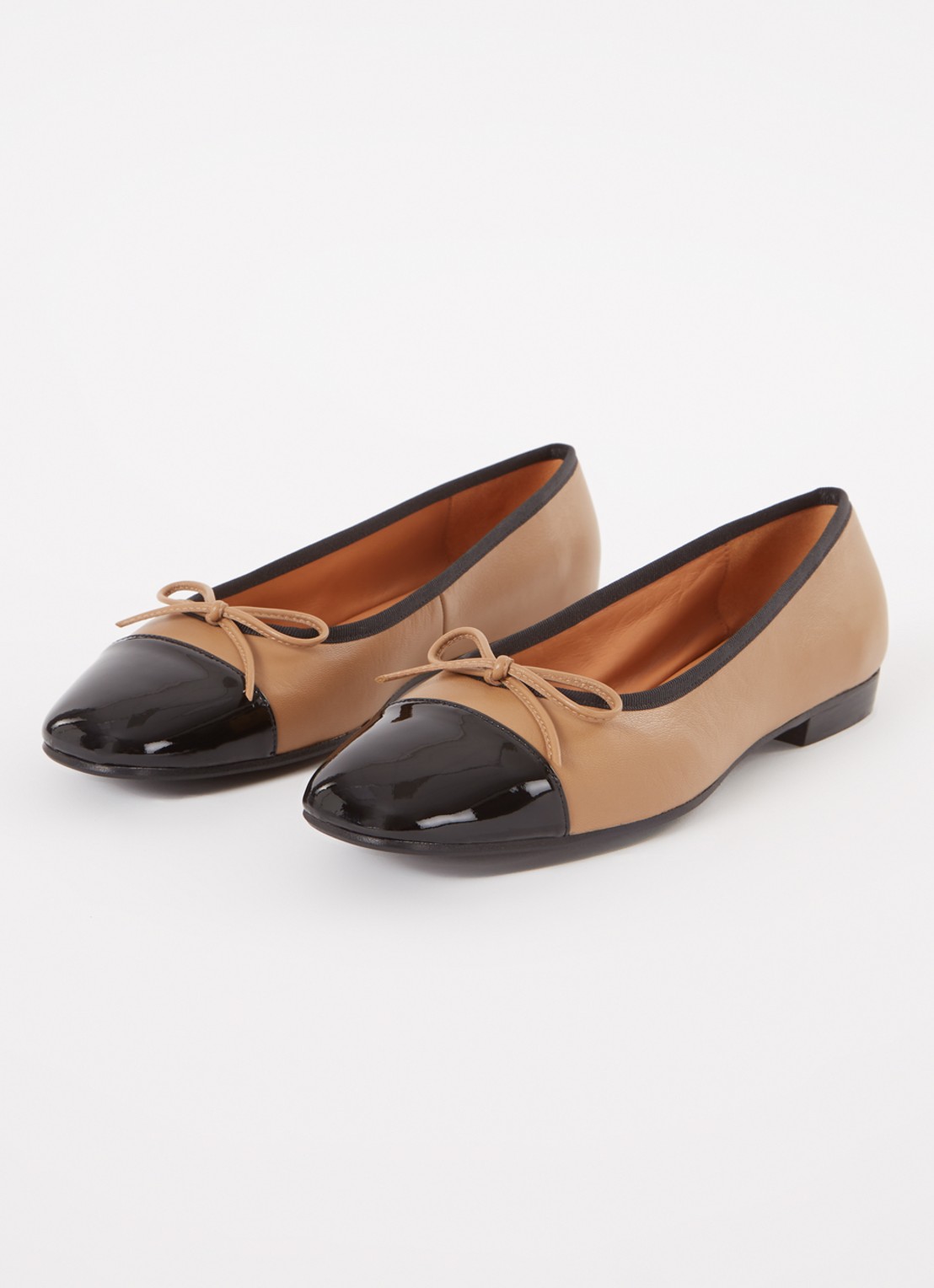 Billi Bi Ballerina van leer - detail 2 donkerbeige