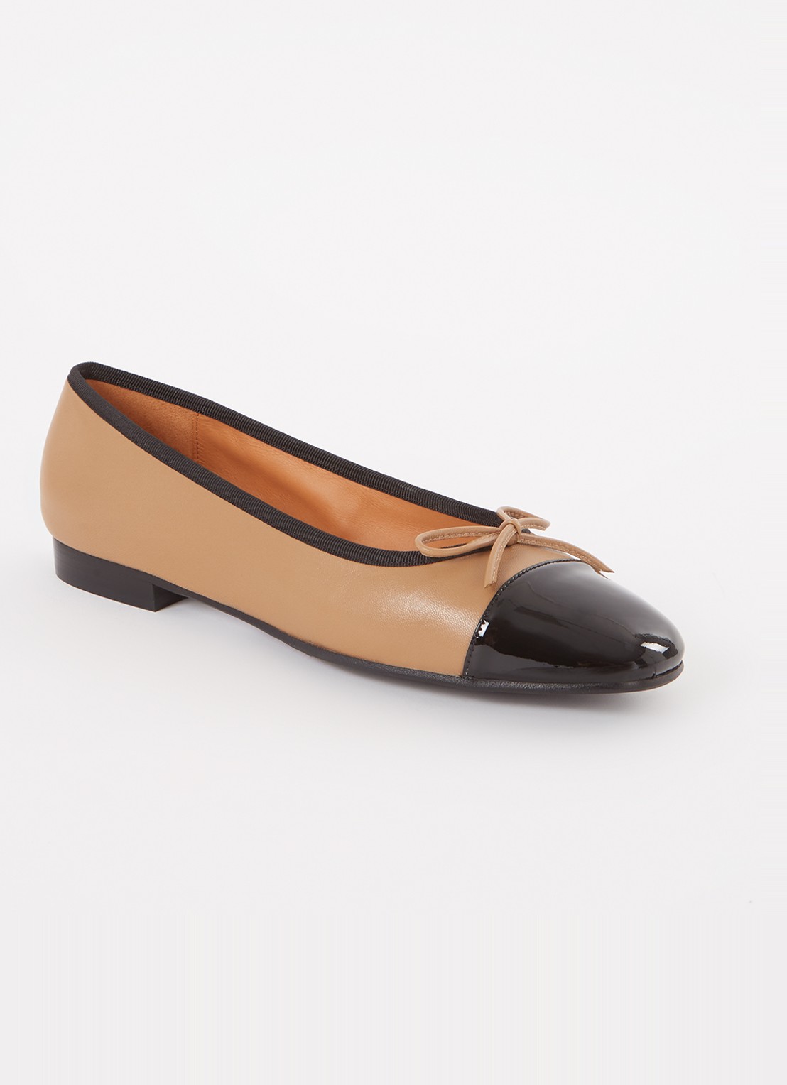Billi Bi Ballerina van leer - voorkant donkerbeige
