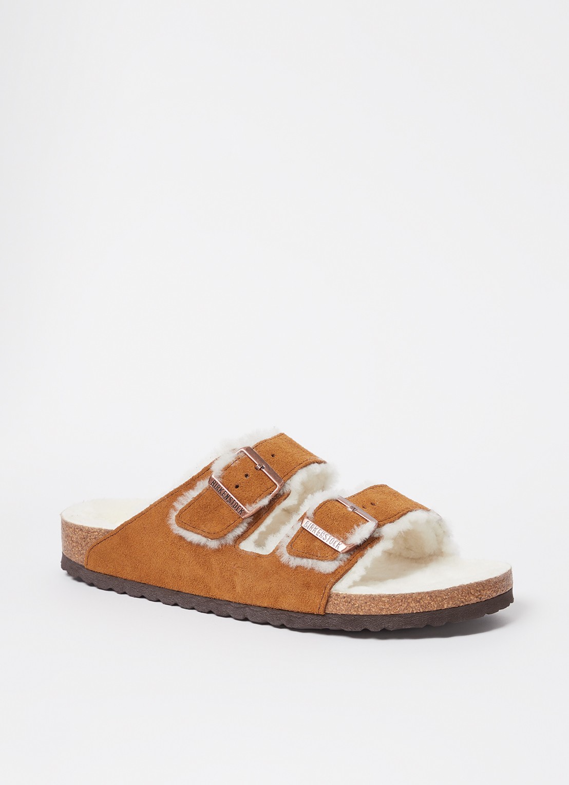 Birkenstock Arizona slipper met voering van lamswol - voorkant 5 cognac