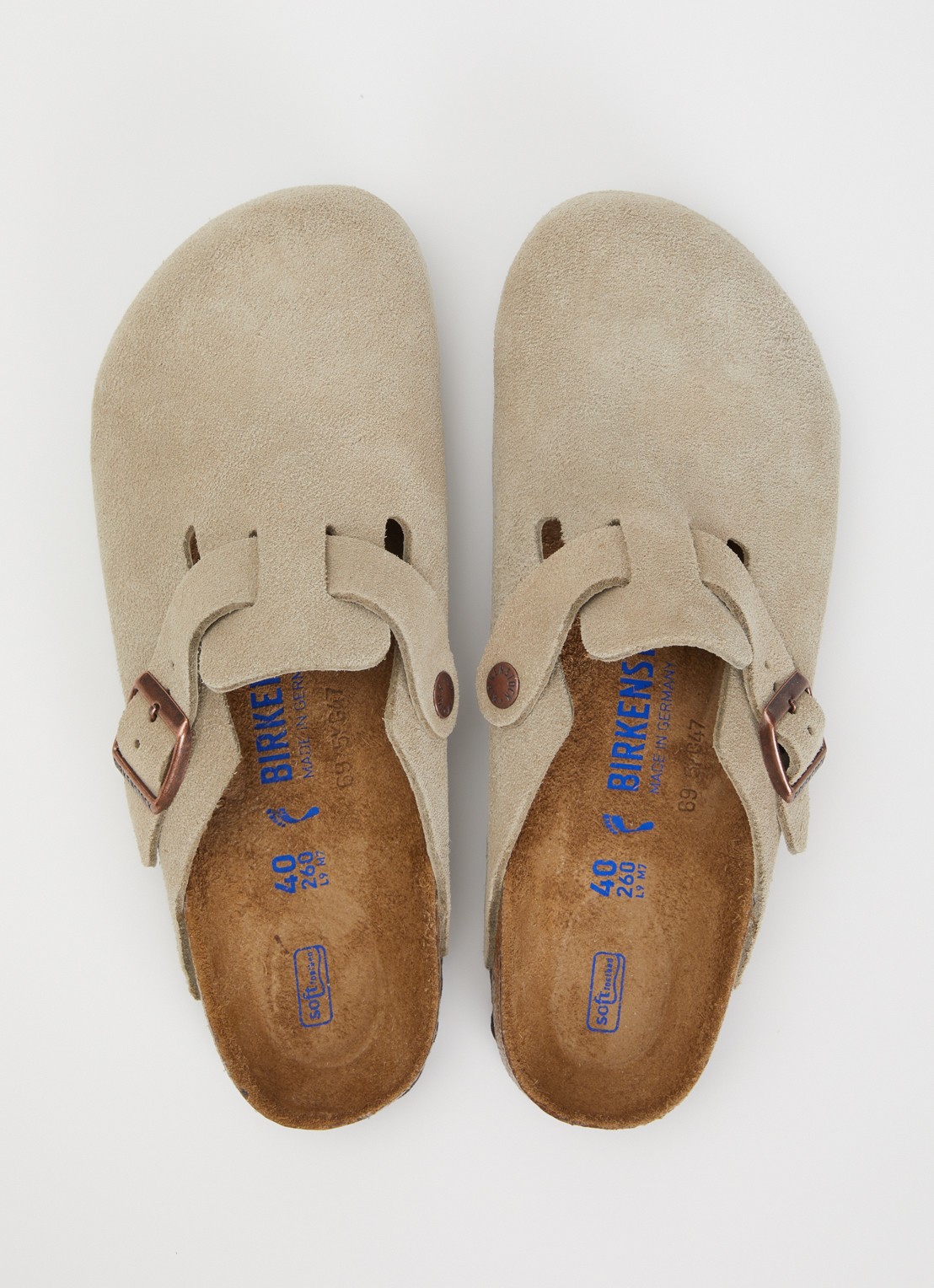 Birkenstock Narrow Fit Boston muiltje van suède - detail 2 taupe