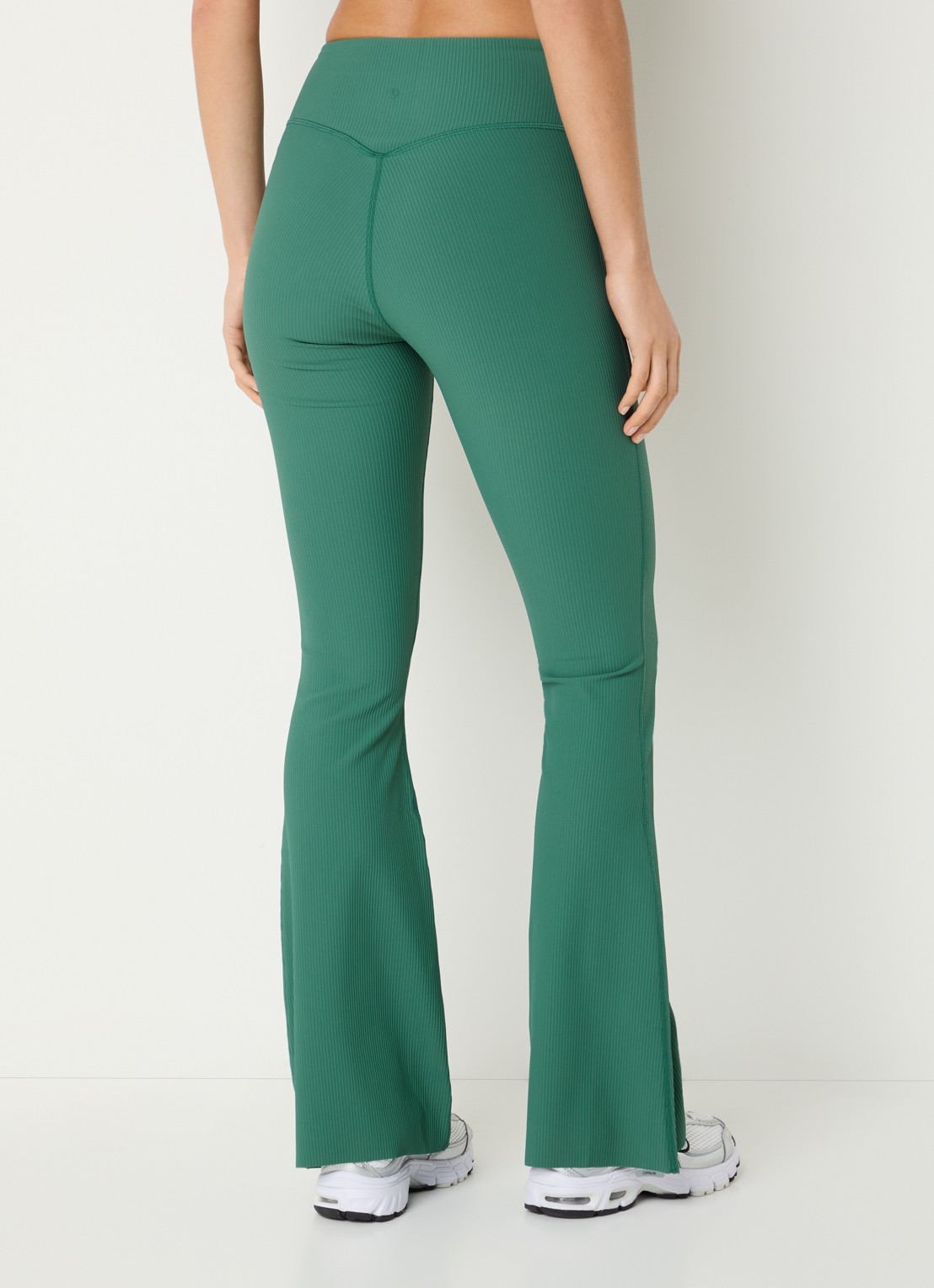 Björn Borg High waist flared fit legging met ribstructuur - achterkant 5 groen
