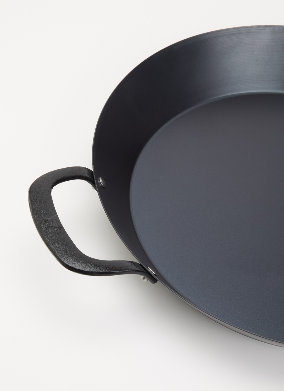 BK Black Steel paellapan 38 cm  - voorkant 2 zwart