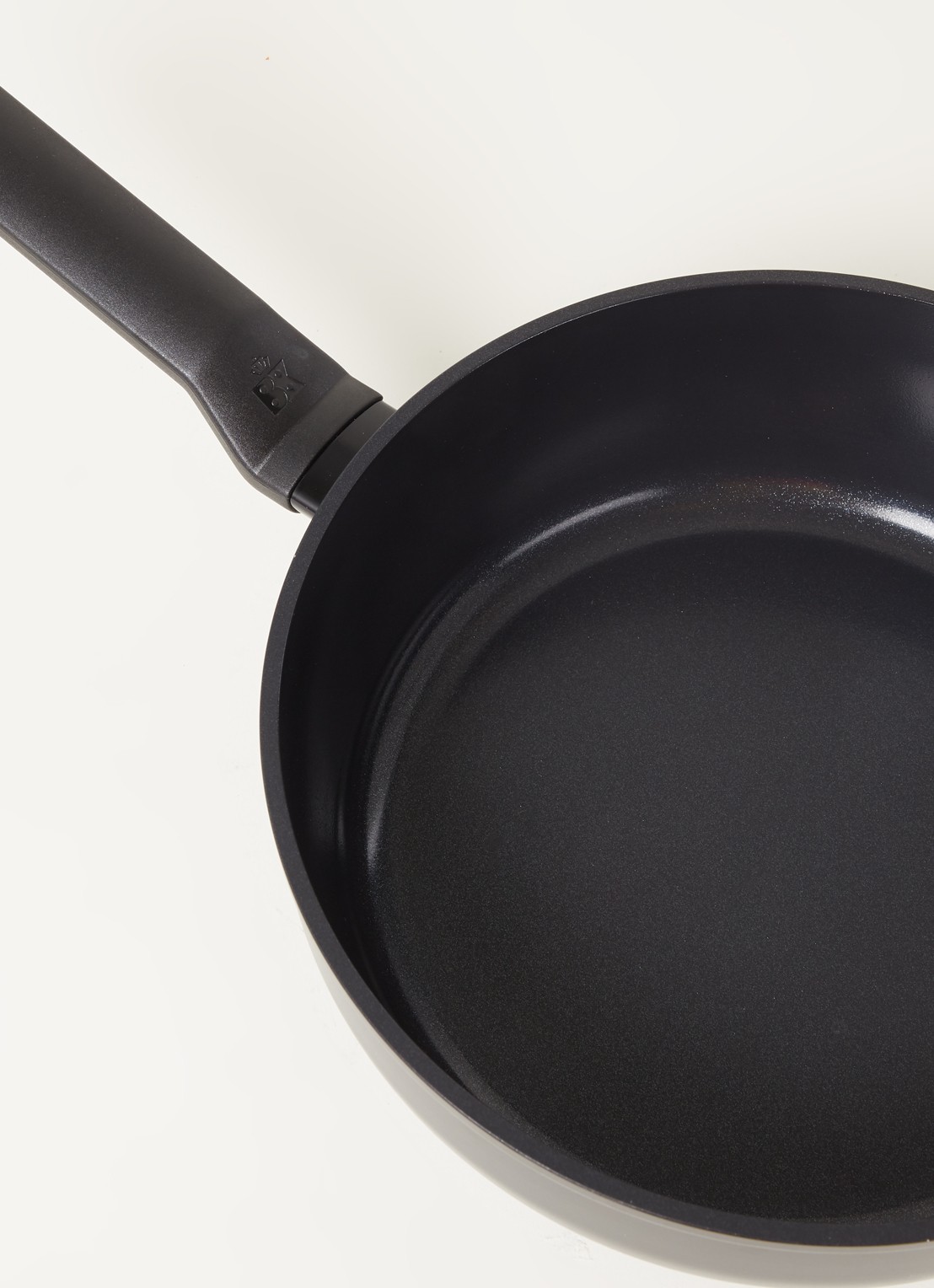 BK Easy Induction Ceramic hapjespan Ø24 cm - detail 3 zwart