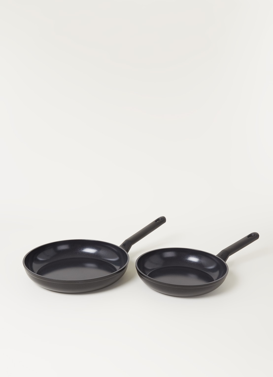 BK Easy Induction koekenpanset 2-delig - voorkant 3 zwart