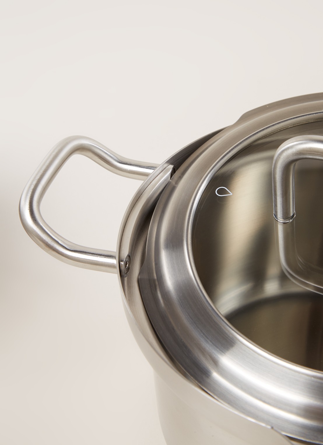 BK Q-Linair Master Glas pannenset 5-delig - detail 4 zilver