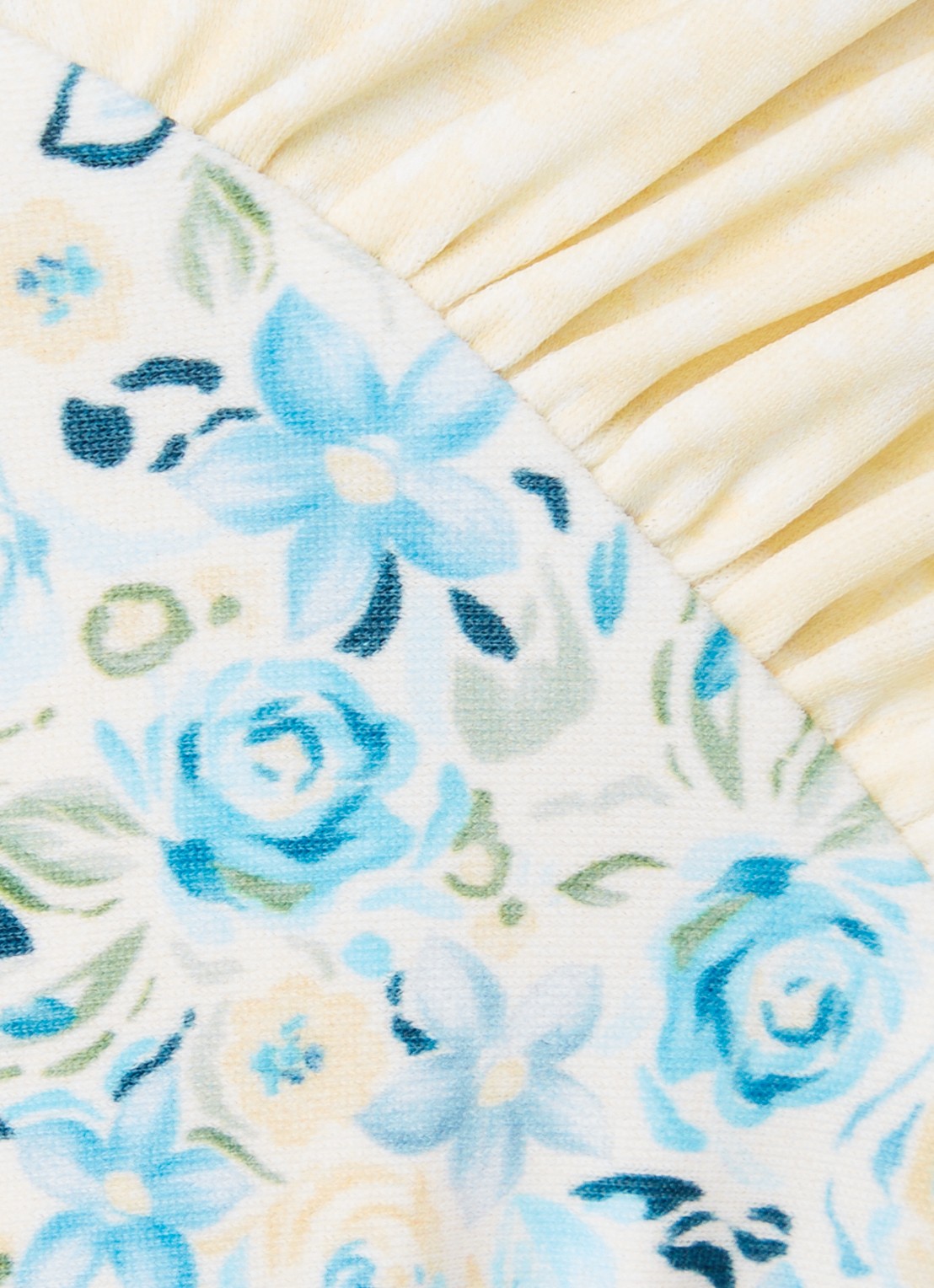 Blackbough Swim Alana brazilian bikinislip met bloemenprint - detail 2 lichtblauw