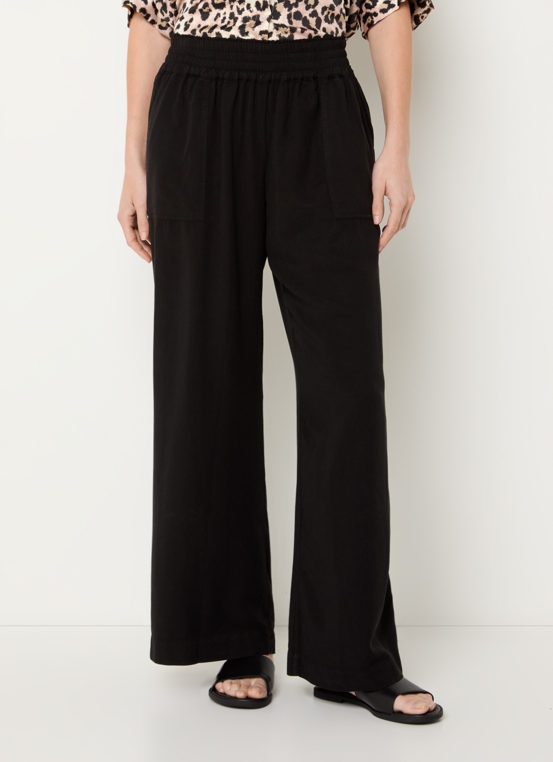BLLMR Stella high waist straight fit pantalon met opgestikte zakken - detail 4 zwart