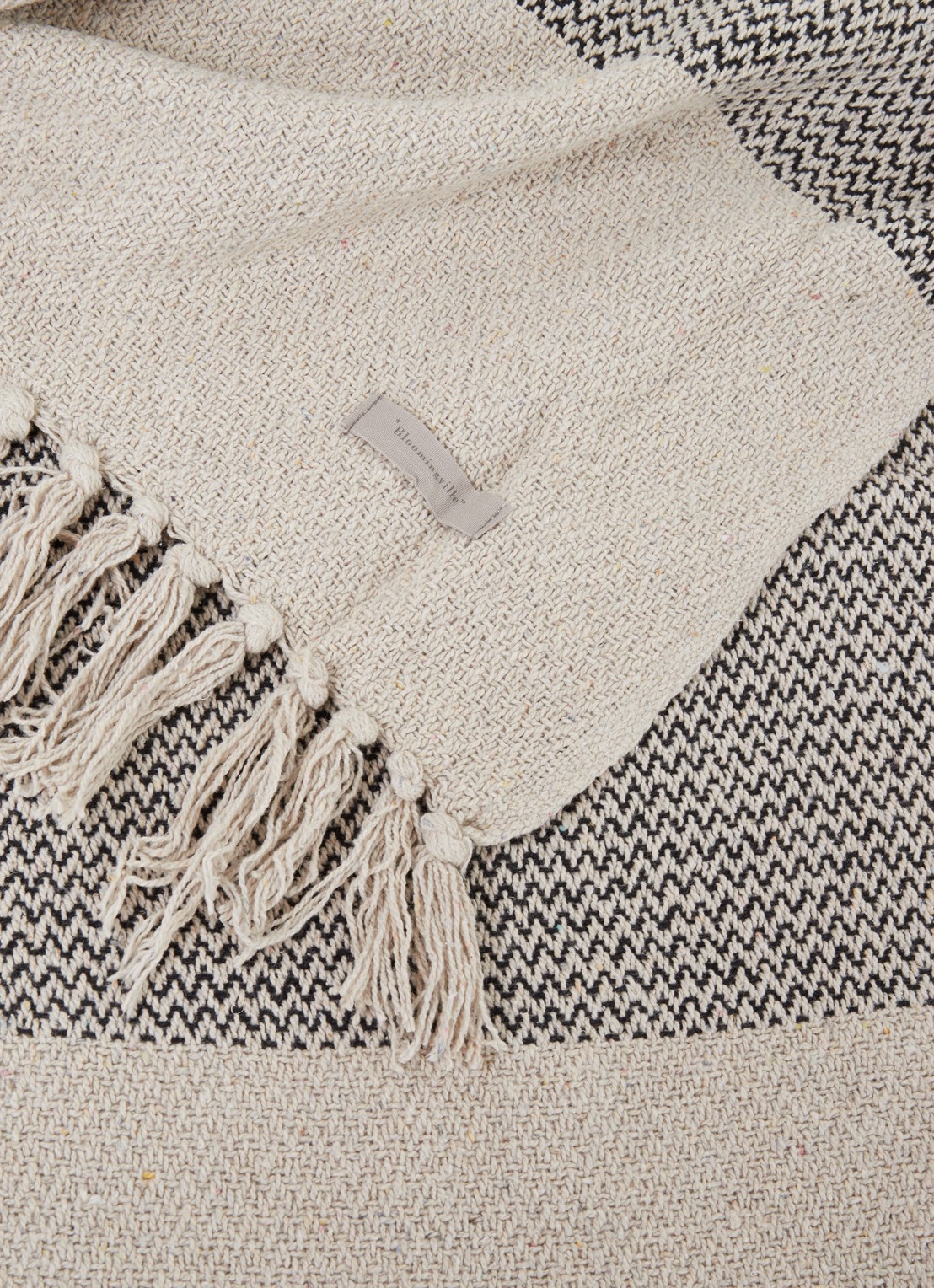 Bloomingville Matt Throw plaid in gerecyclede katoenblend 160 x 130 cm - detail 3 beige