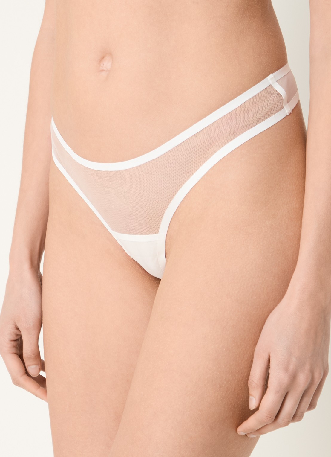 Bluebella Naomi string van mesh - detail 4 wit
