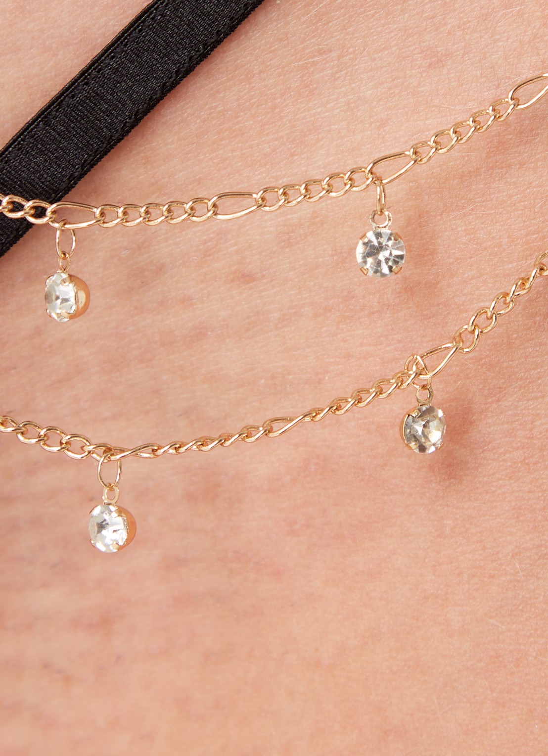 Bluebella Petri string met strass - detail 4 zwart