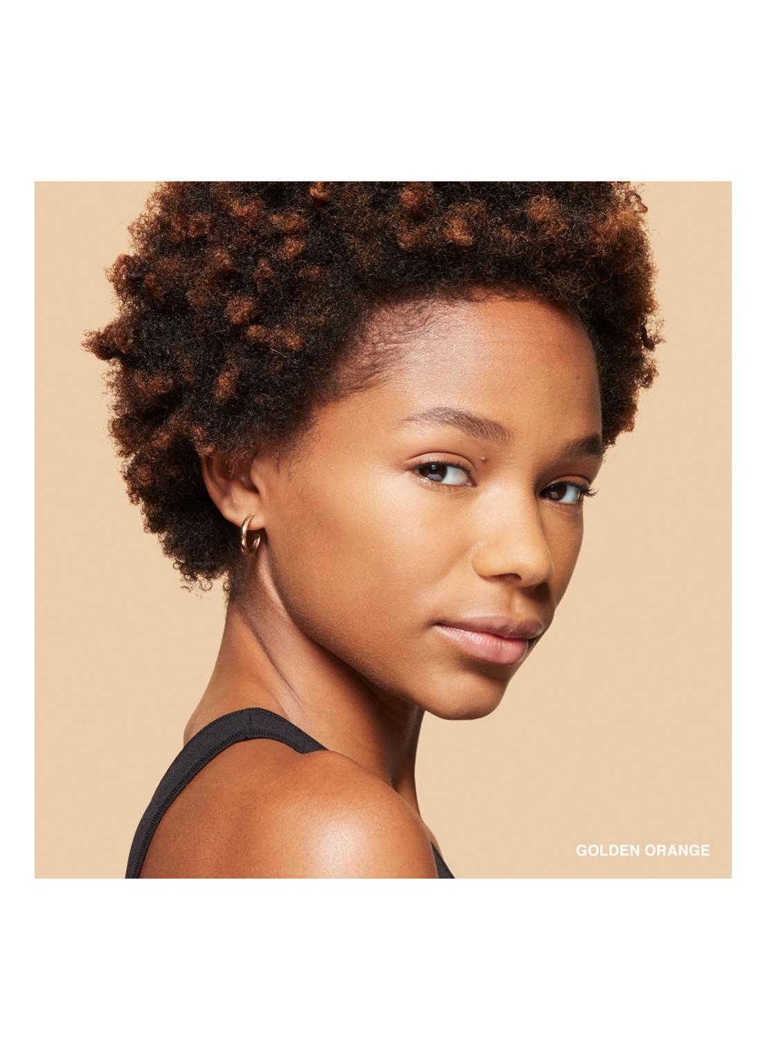 Bobbi Brown Sheer Finish Pressed Powder - poeder - detail 7 golden orange