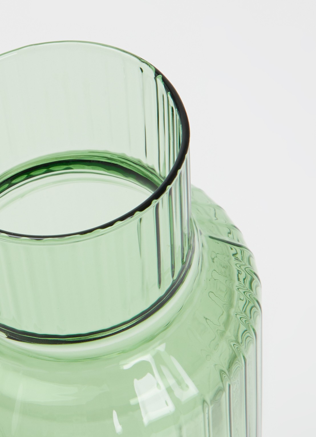 Bodum Navalia dubbelwandige karaf 0,9 liter - voorkant 2 groen