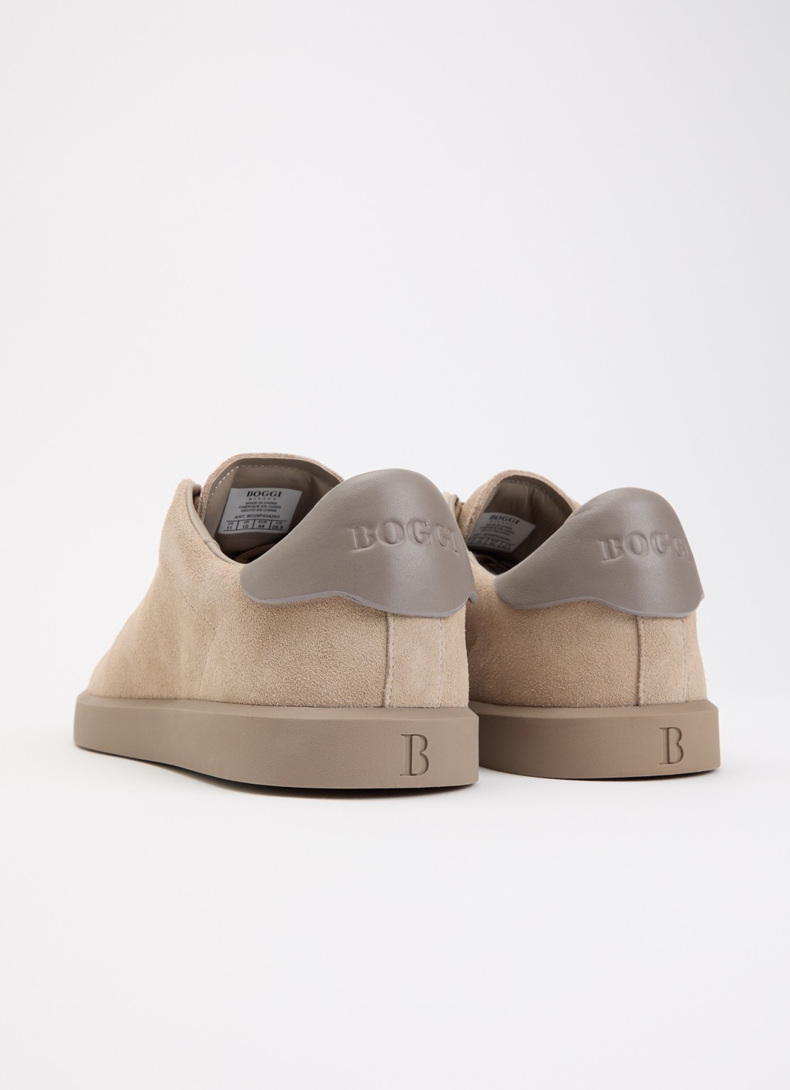 Boggi Milano Essence sneaker van suède met logo - achterkant zand