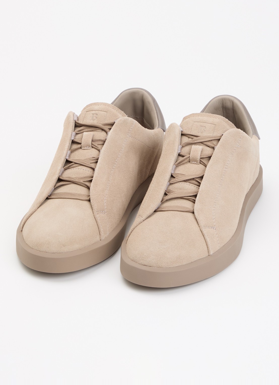 Boggi Milano Essence sneaker van suède met logo - detail 3 zand