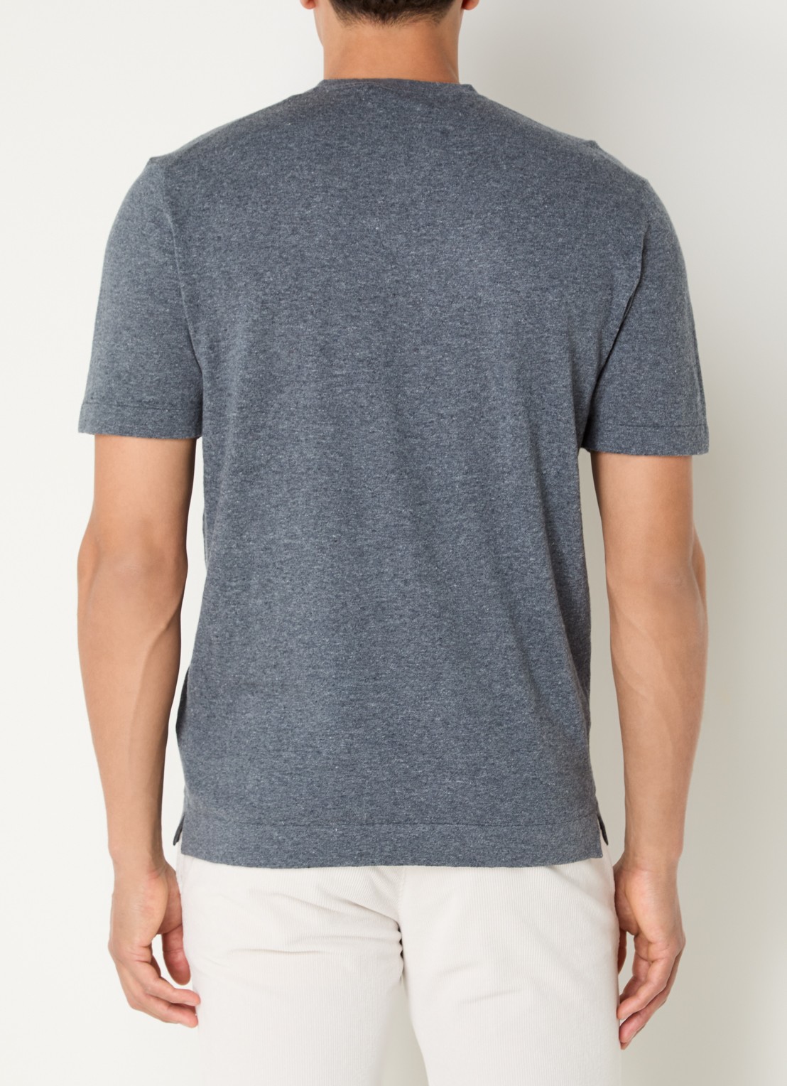 Boggi Milano Fijngebreid T-shirt in linnenblend met split - achterkant 4 grijsmele