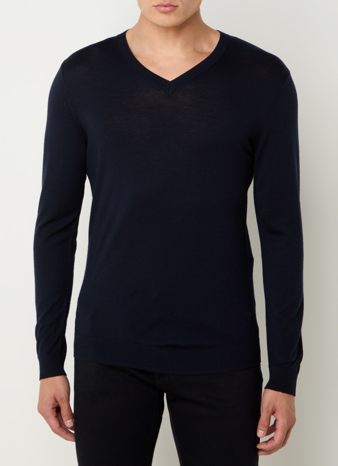 Boggi Milano Fijngebreide pullover van wol met V-hals - detail 4 donkerblauw