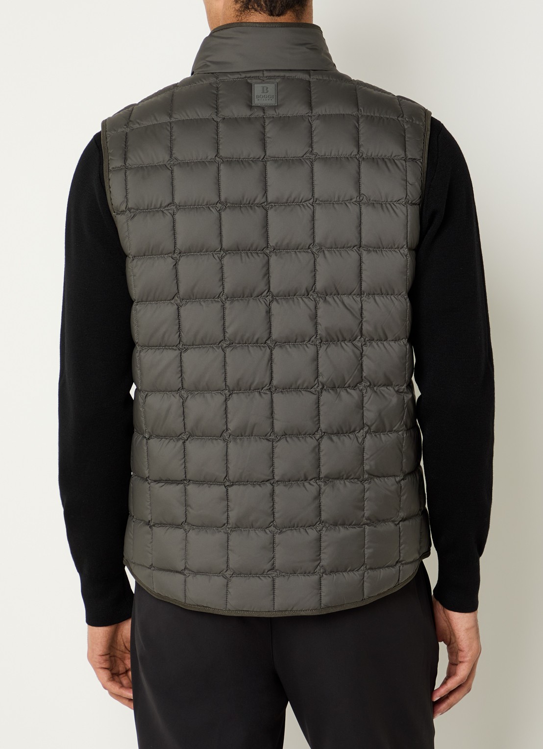 Boggi Milano Gewatteerde bodywarmer met donsvulling en waterafstotende coating - achterkant 2 legergroen
