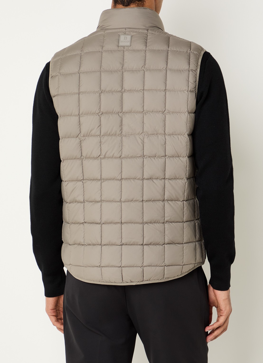 Boggi Milano Gewatteerde bodywarmer met donsvulling en waterafstotende coating - achterkant taupe