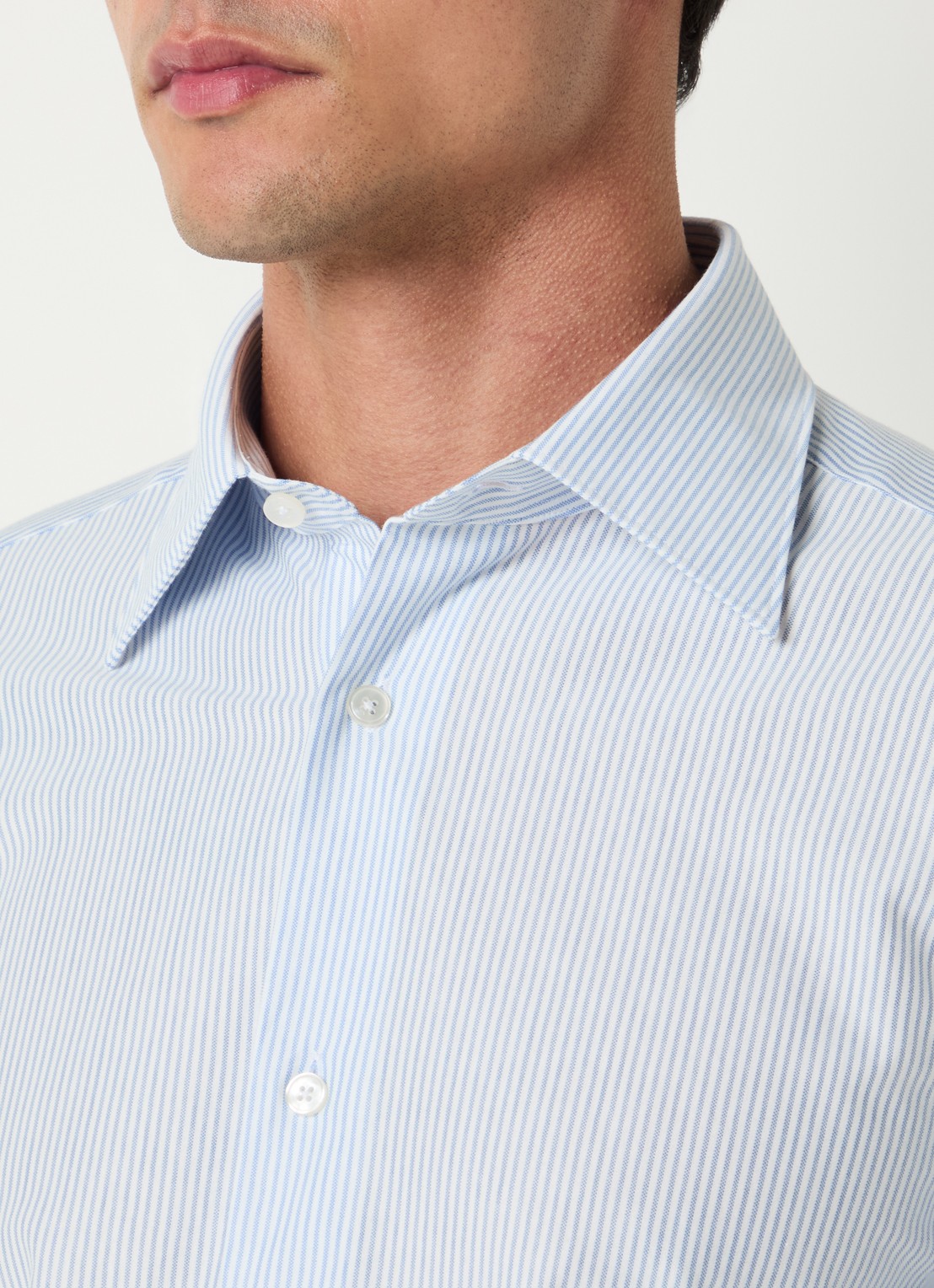 Boggi Milano Regular fit strijkvrij overhemd met kent kraag en streepprint - detail 4 lichtblauw