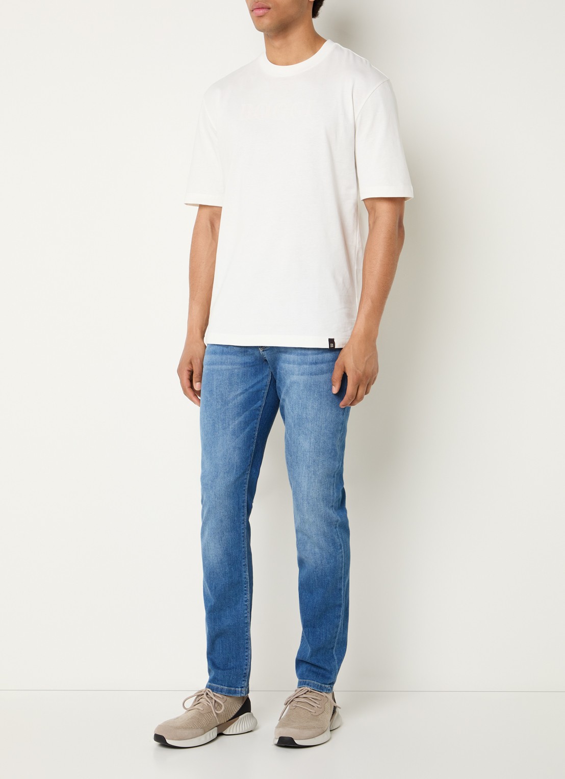 Boggi Milano Skinny jeans met medium wassing - voorkant 3 indigo