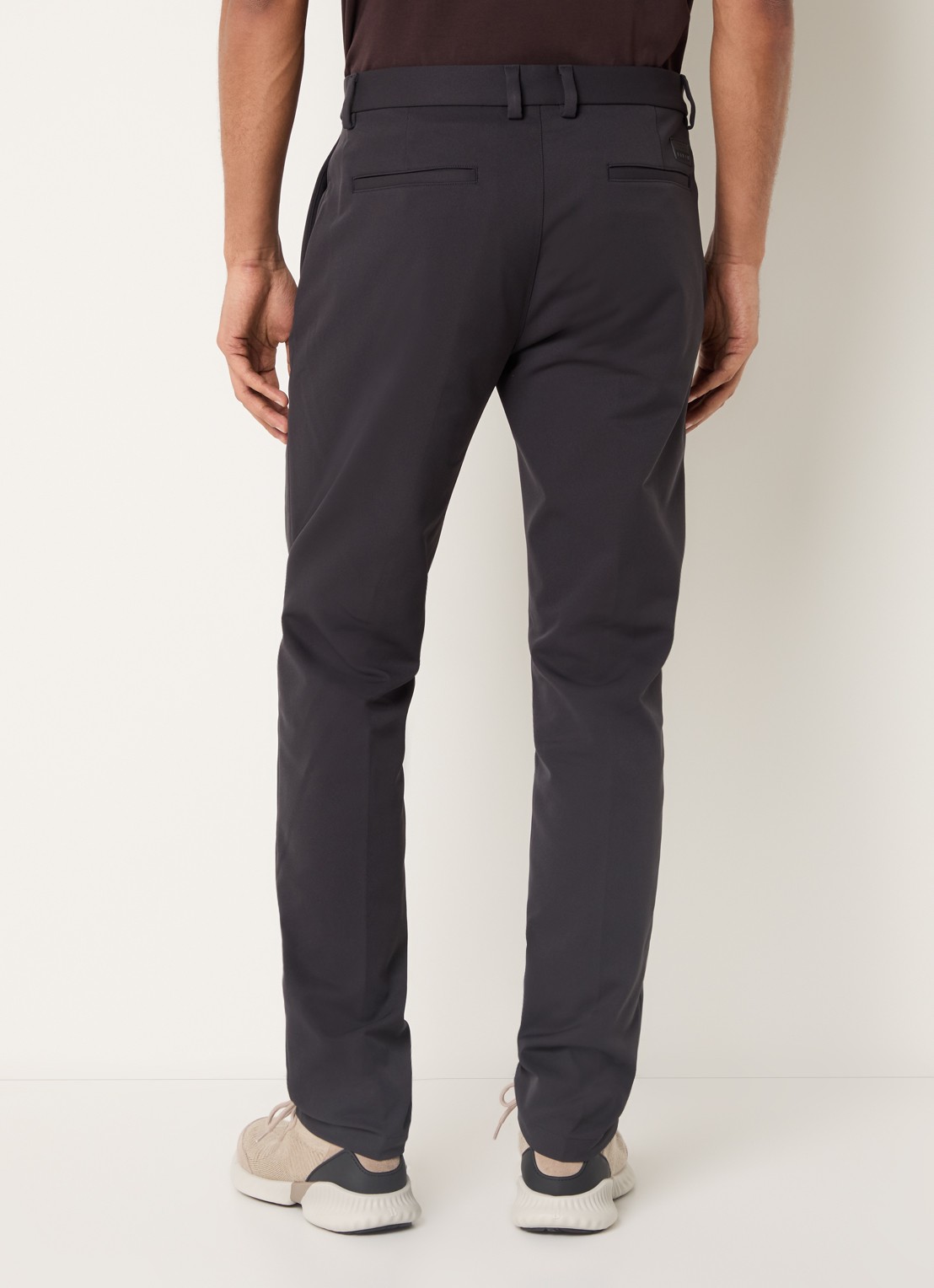 Boggi Milano Slim fit chino met steekzakken - achterkant 5 donkergrijs