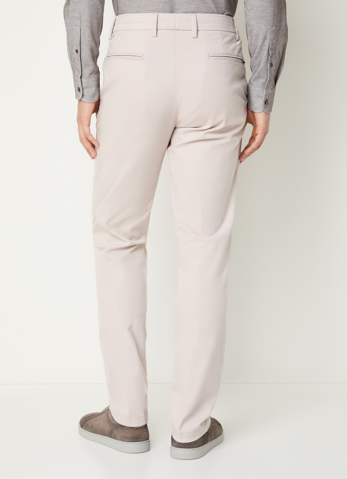 Boggi Milano Slim fit chino met steekzakken - achterkant zand