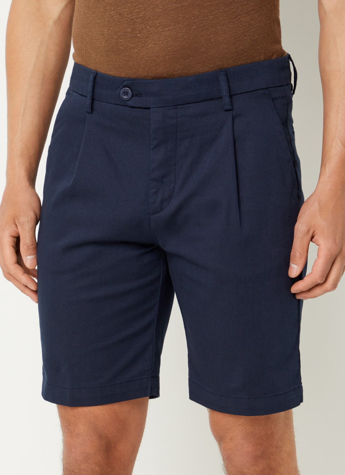 Boggi Milano Slim fit korte broek met steekzakken - detail 2 donkerblauw
