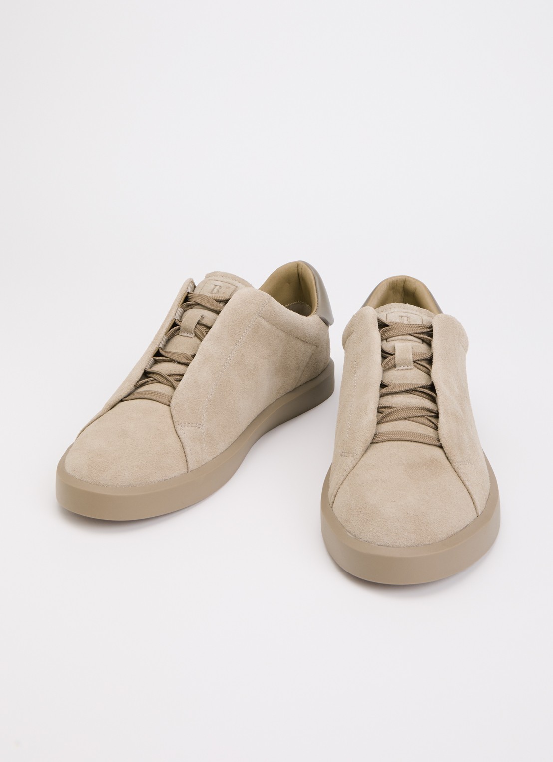 Boggi Milano Sneaker van suède - detail beige