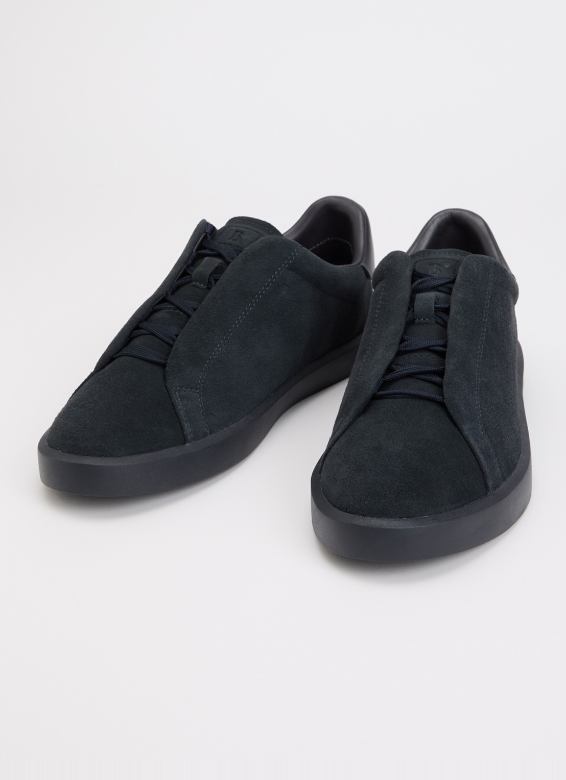 Boggi Milano Sneaker van suède - detail donkerblauw