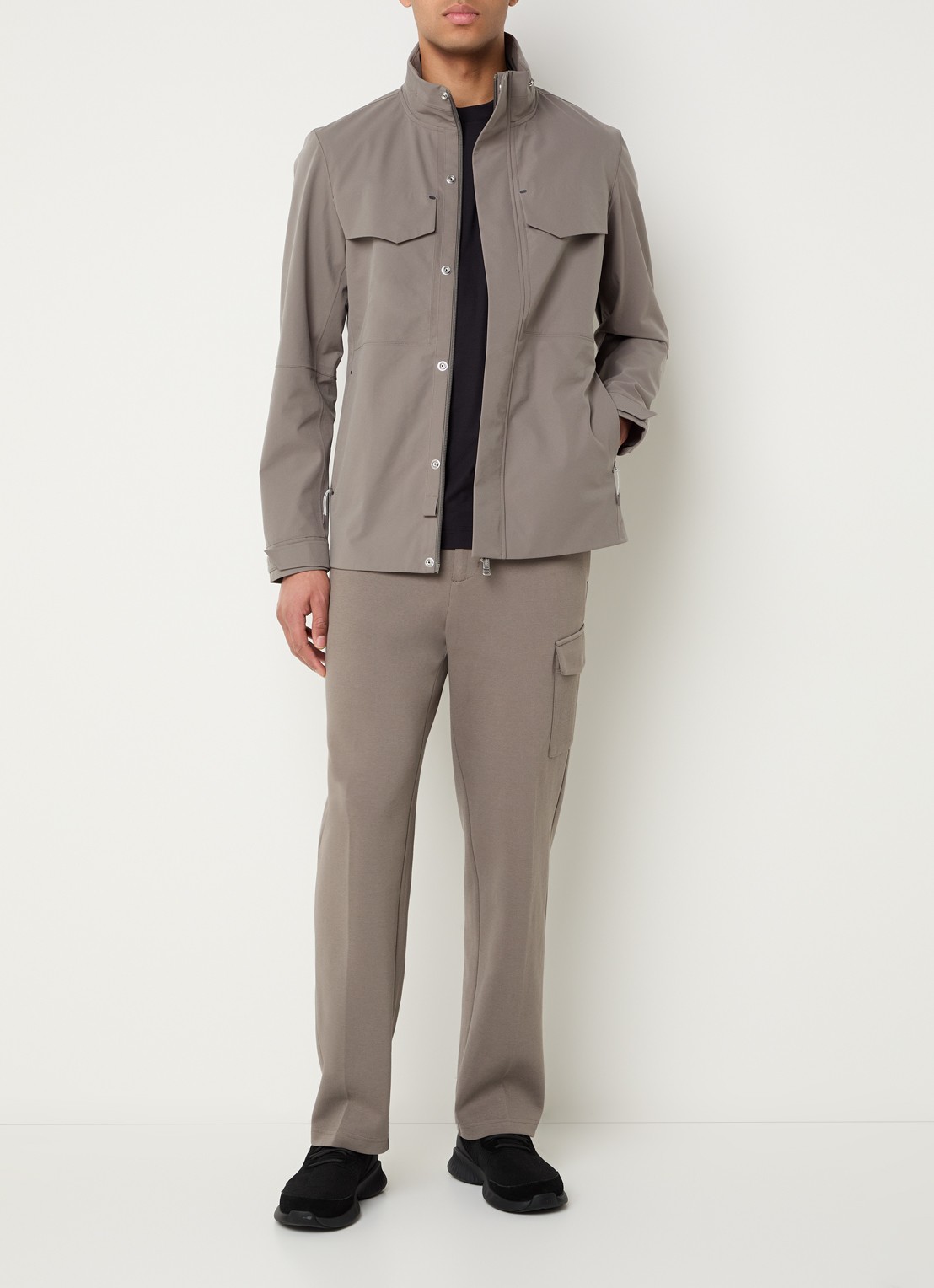 Boggi Milano Softshell jack met opbergbare capuchon en steekzakken - voorkant 2 bronsgroen