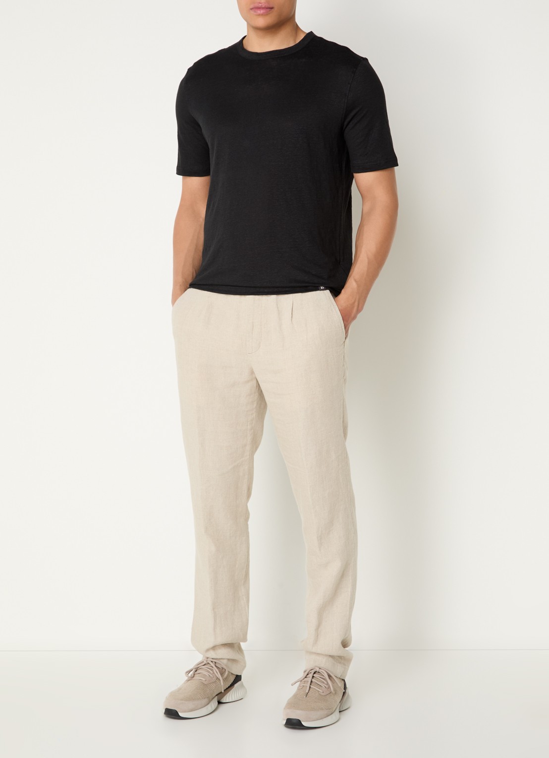 Boggi Milano T-shirt in linnenblend - voorkant 4 antraciet