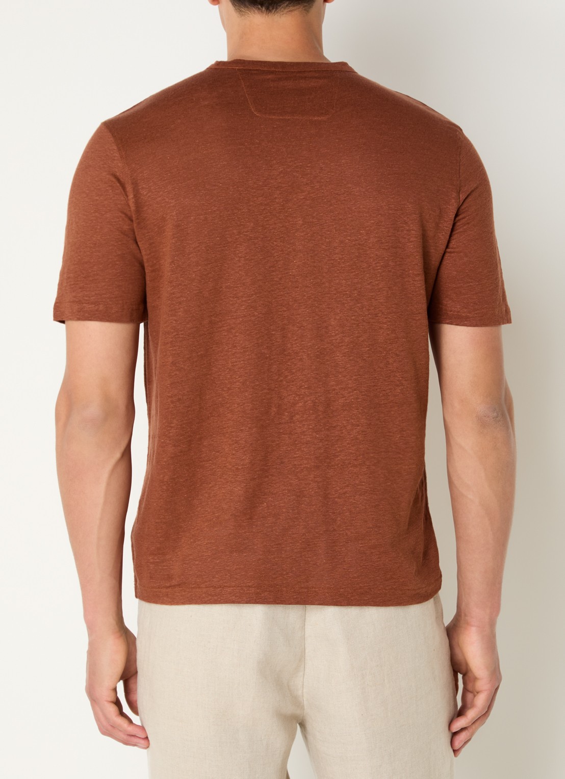 Boggi Milano T-shirt in linnenblend - achterkant 3 oranjebruin