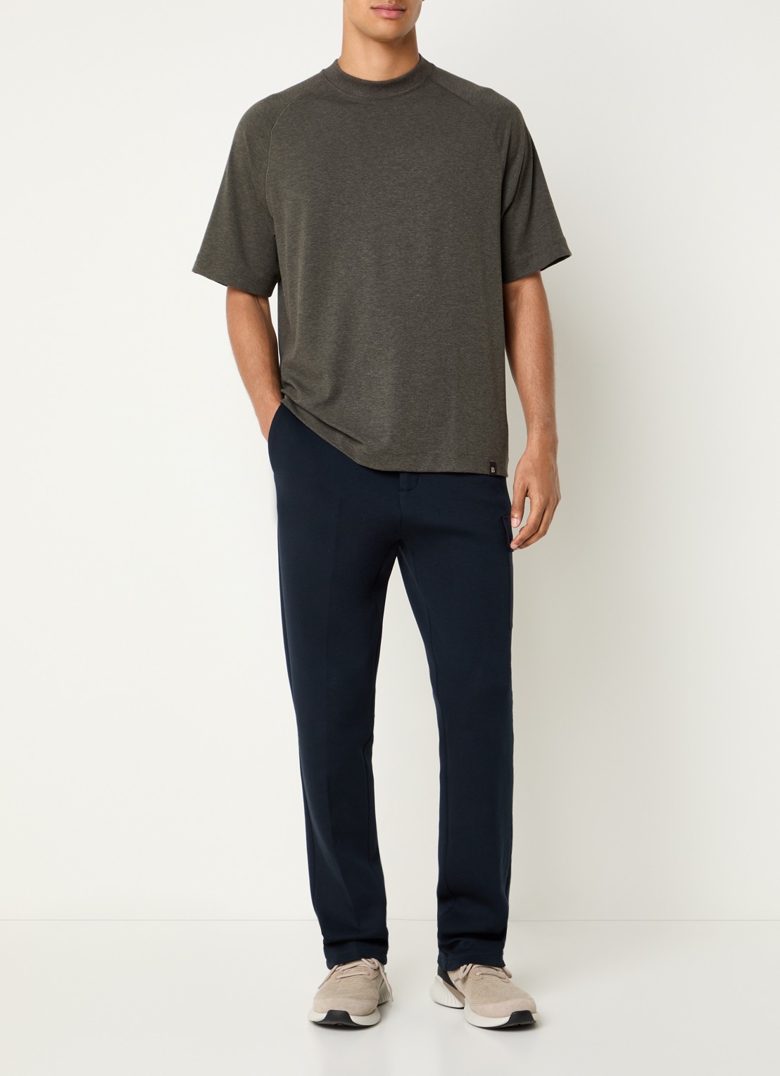 Boggi Milano T-shirt met ronde hals - voorkant 2 bronsgroen