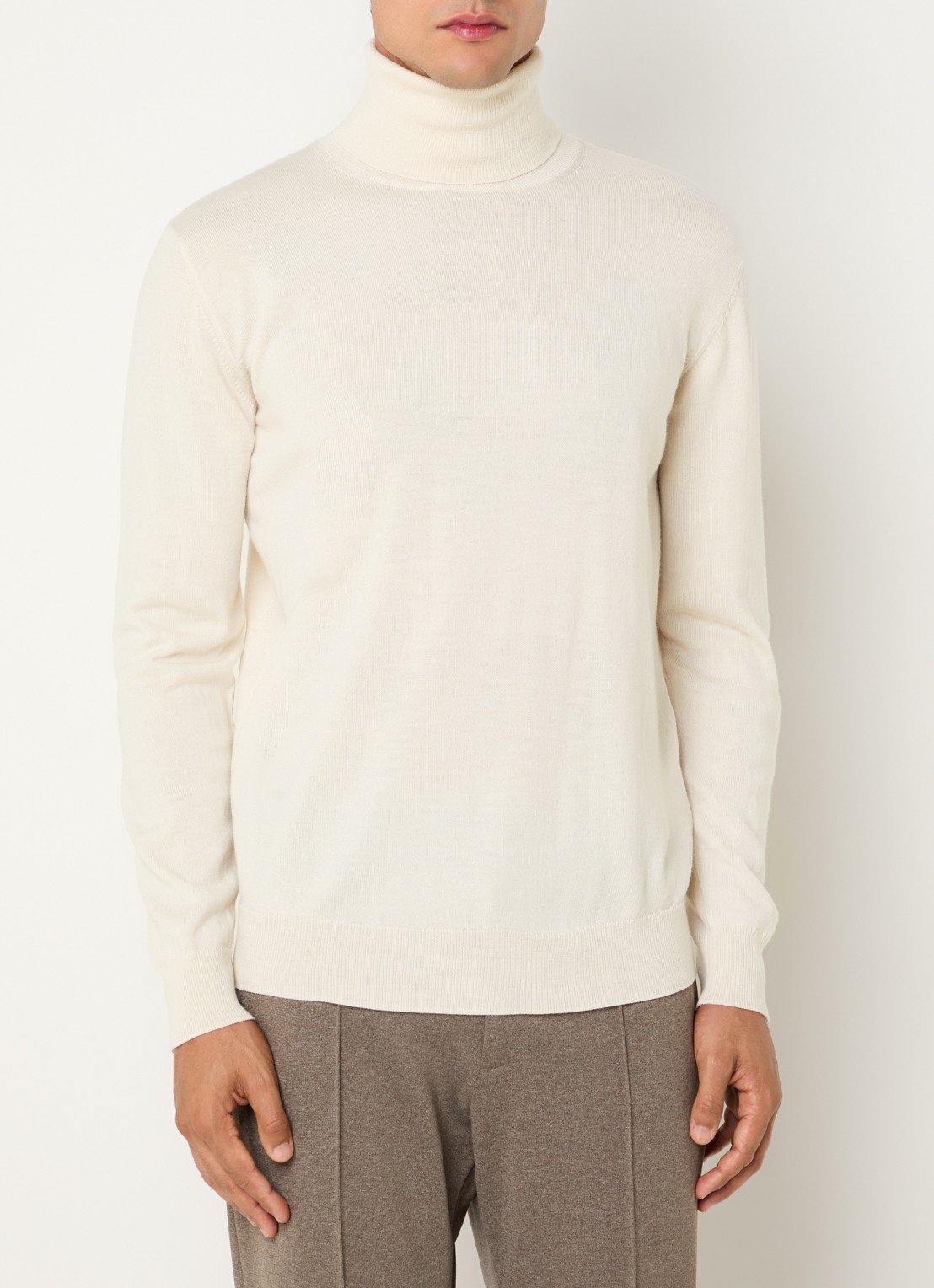 Boggi Milano Trui van wol met col - detail vanillegeel
