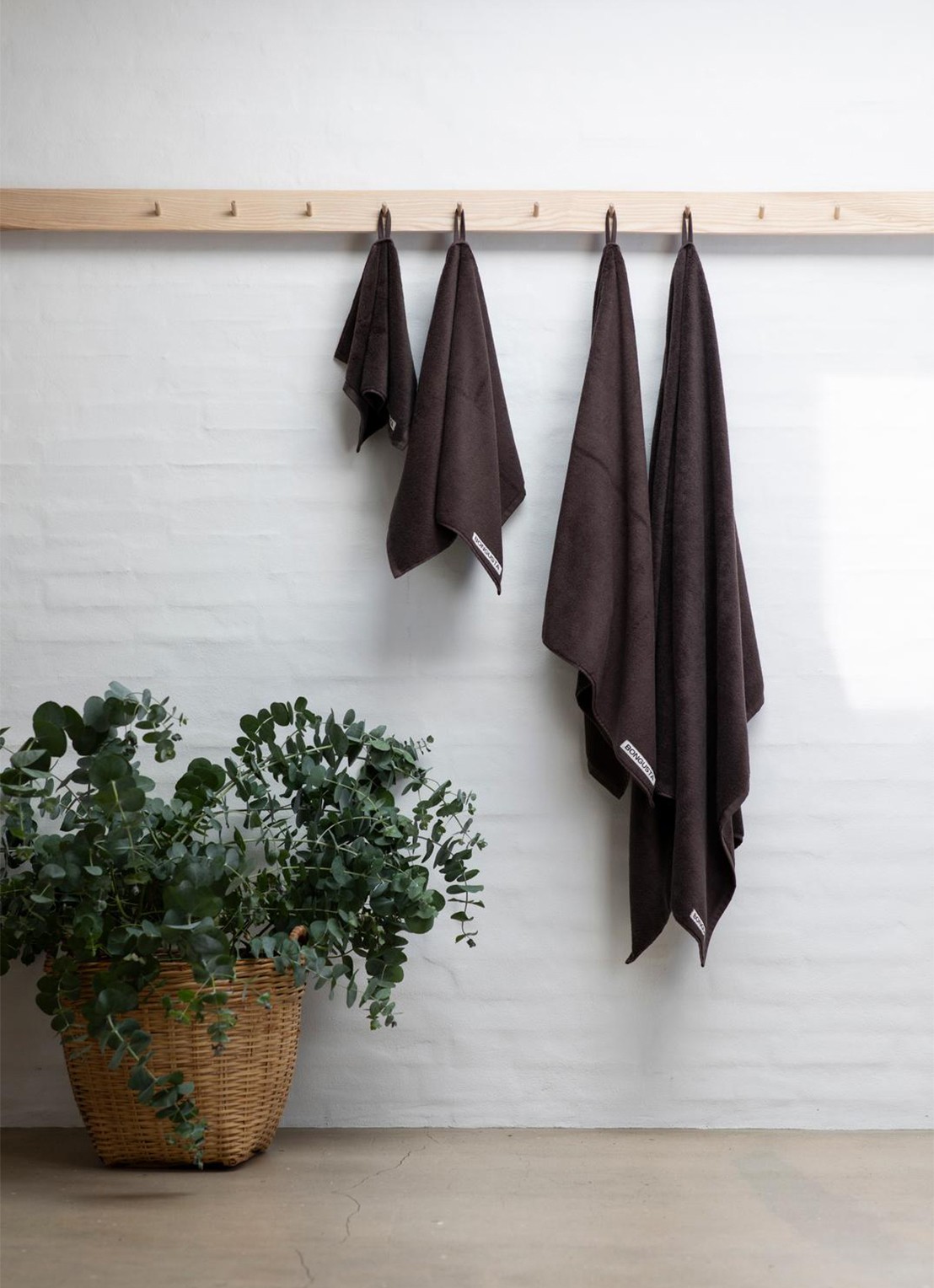 Bongusta Naram badhanddoek - 600 gr/m2 - 70 x 140 cm - detail 3 donkerbruin