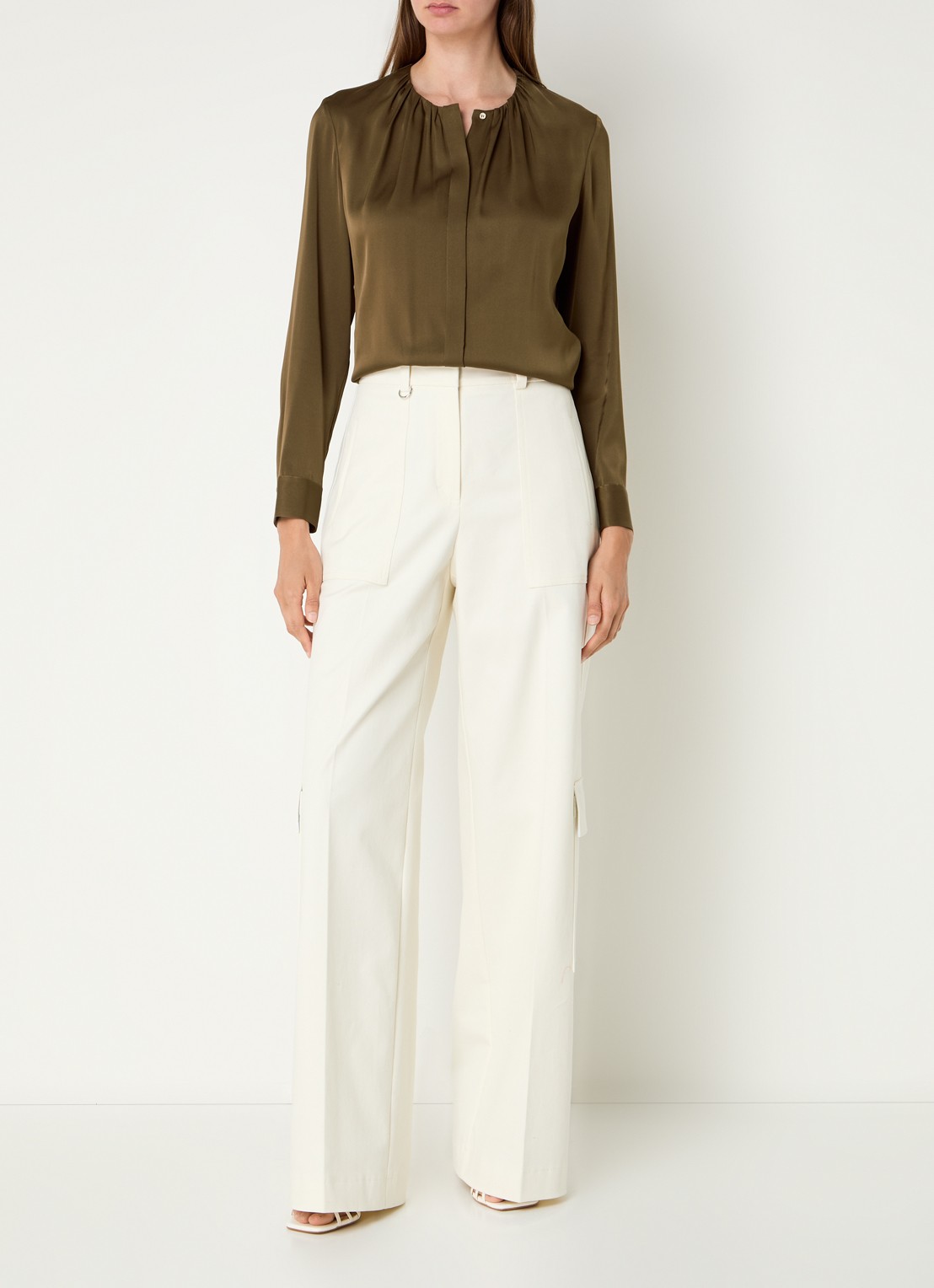 BOSS Banorah blouse in zijdeblend - voorkant 3 open brown-249 / bruin