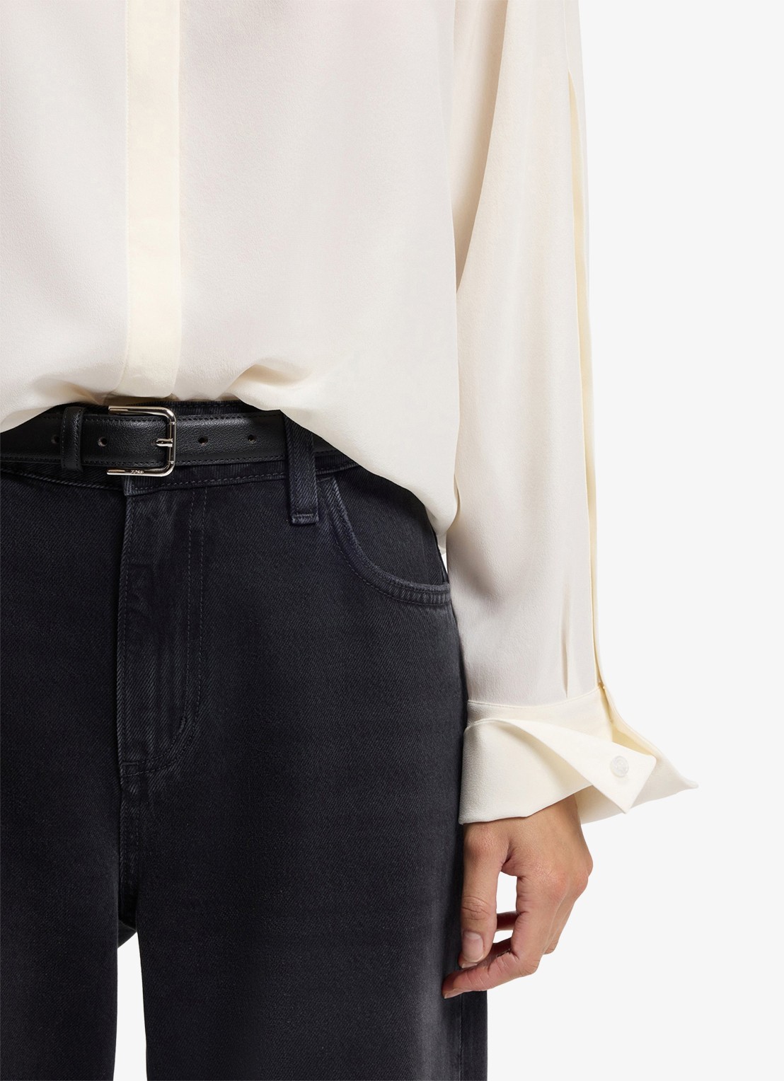 BOSS Blouse van zijde met ronde hals - detail 5 creme