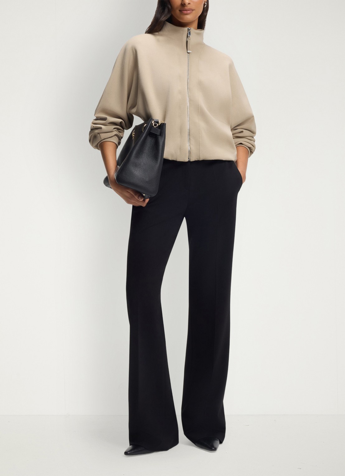 BOSS Bomberjack met opstaande kraag - voorkant 3 beige
