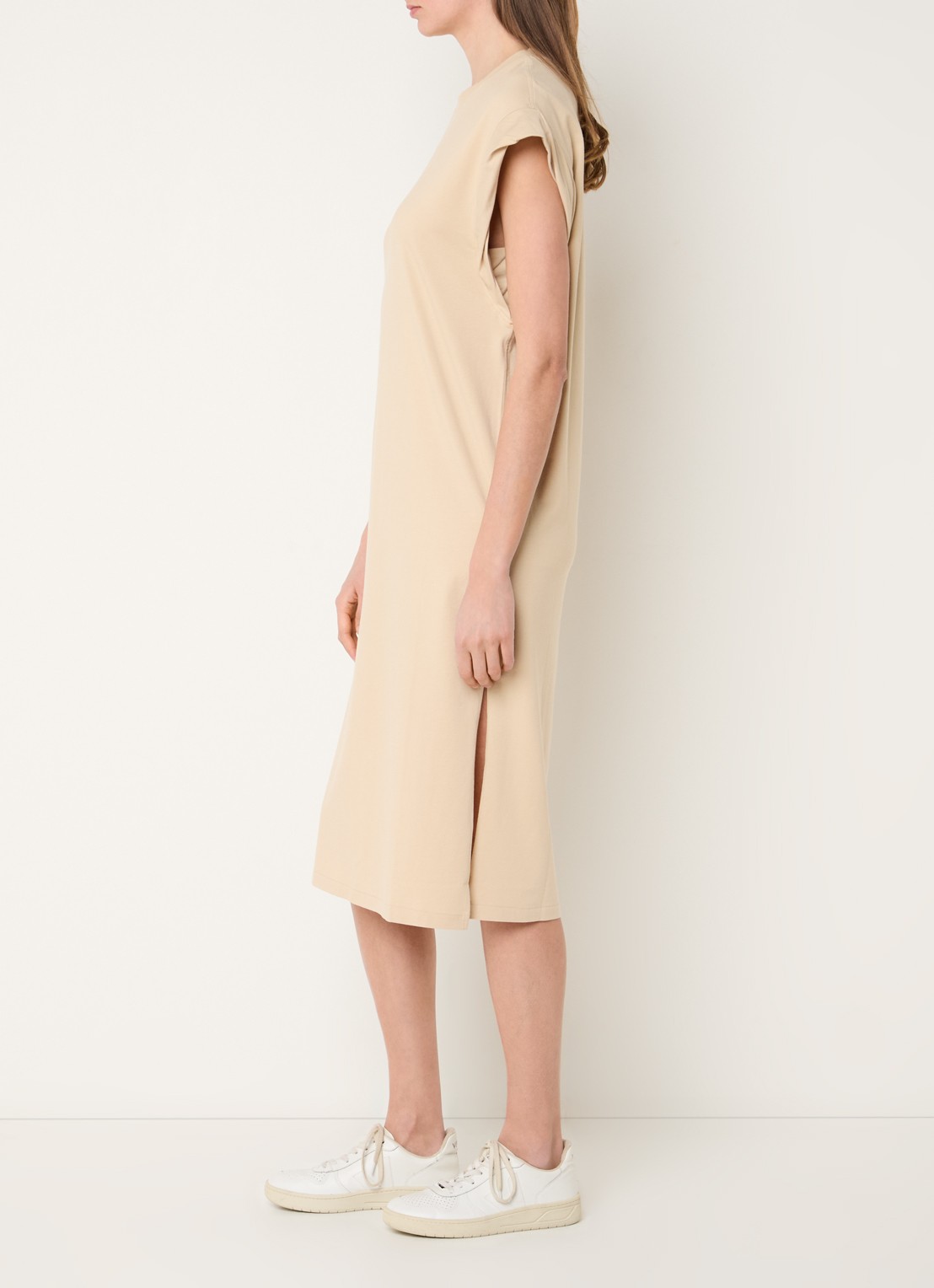 BOSS C_Edress_5 midi T-shirt jurk met split  - voorkant 2 open beige-287 / beige