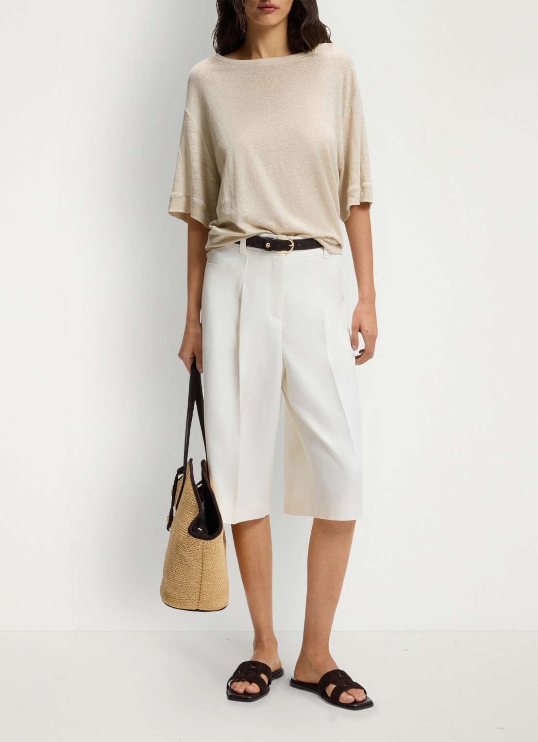 BOSS C_Emma T-shirt van linnen  - voorkant 2 open beige-287 / beige