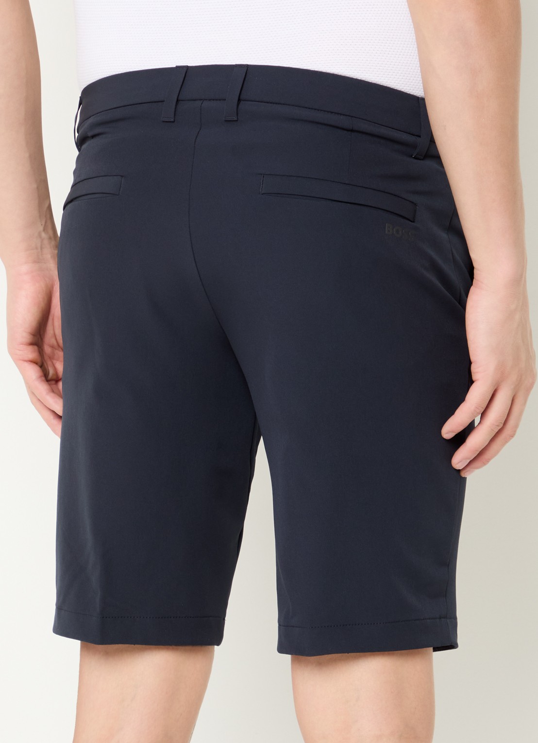 BOSS Commuter loose fit korte broek met steekzakken - achterkant 8 dark blue-402 / blauw