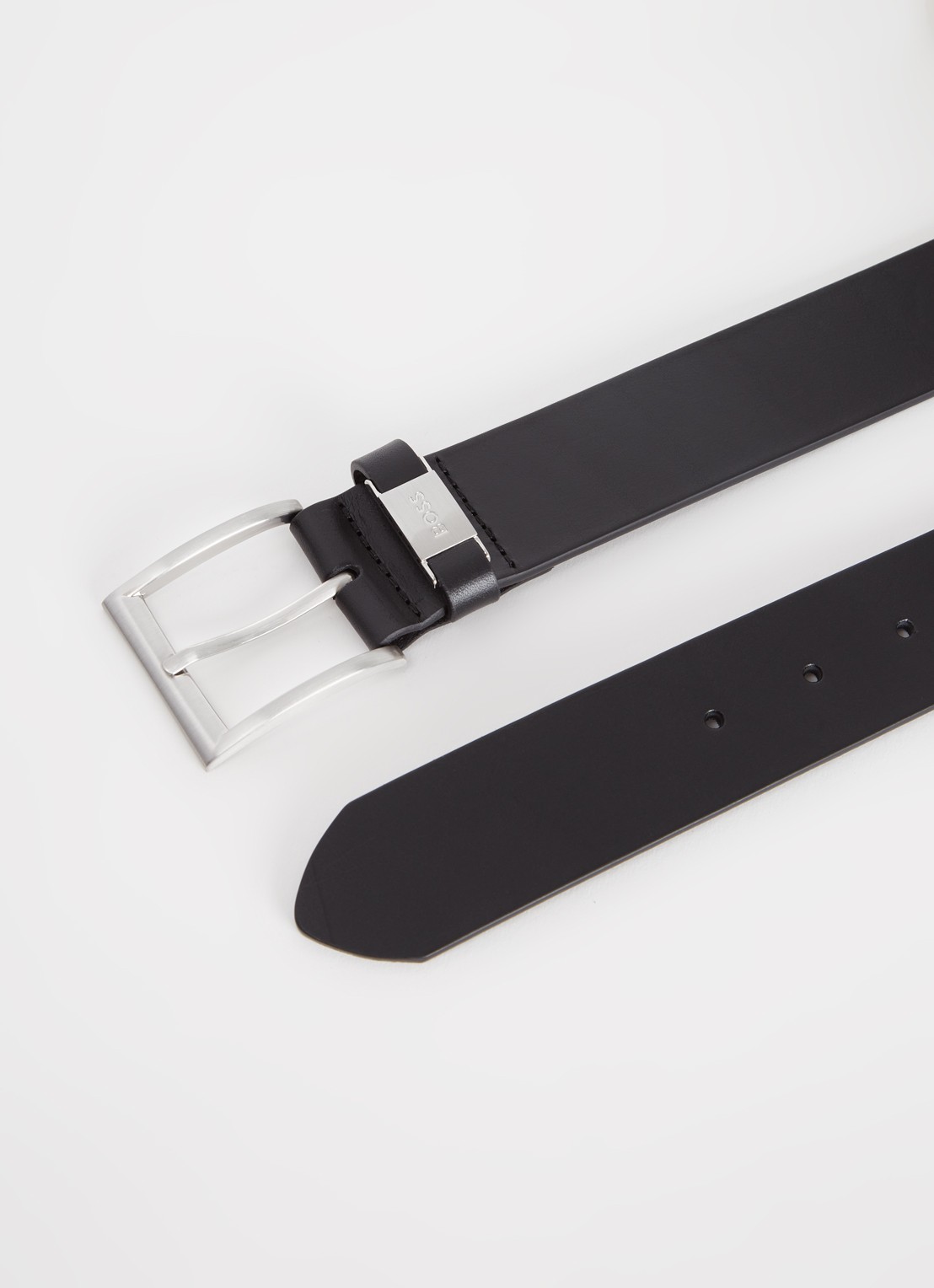 BOSS Connio 10156034 02  001 - detail zwart